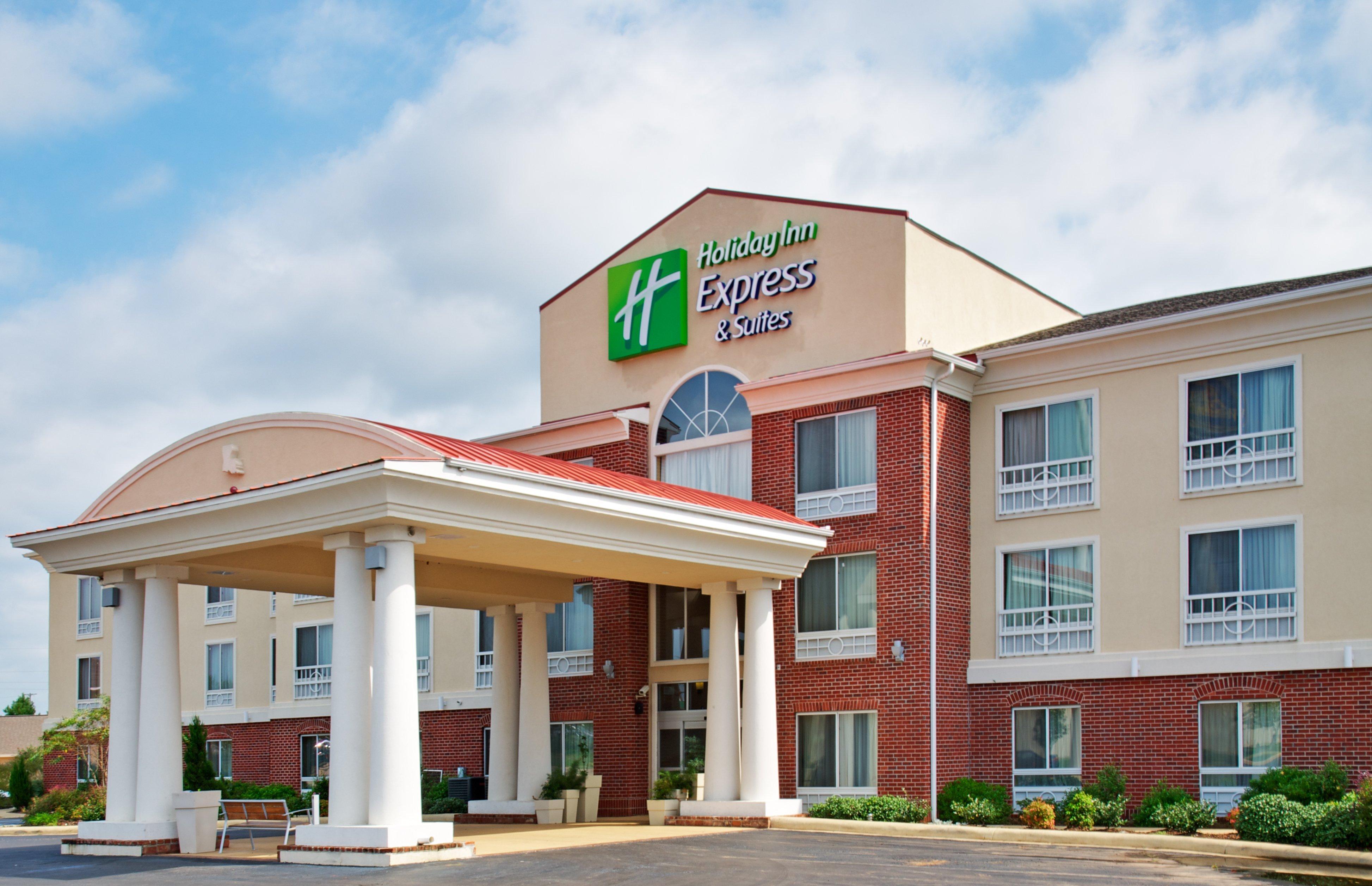 Holiday Inn Express Hotel And Suites Natchitoches By Ihg Shamard Heights Exterior foto