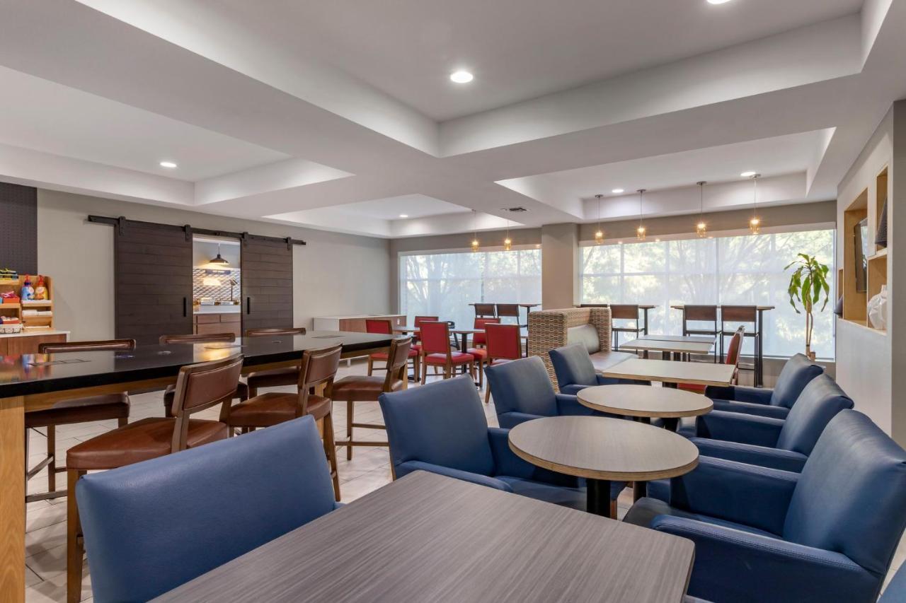 Holiday Inn Express Hotel And Suites Natchitoches By Ihg Shamard Heights Exterior foto