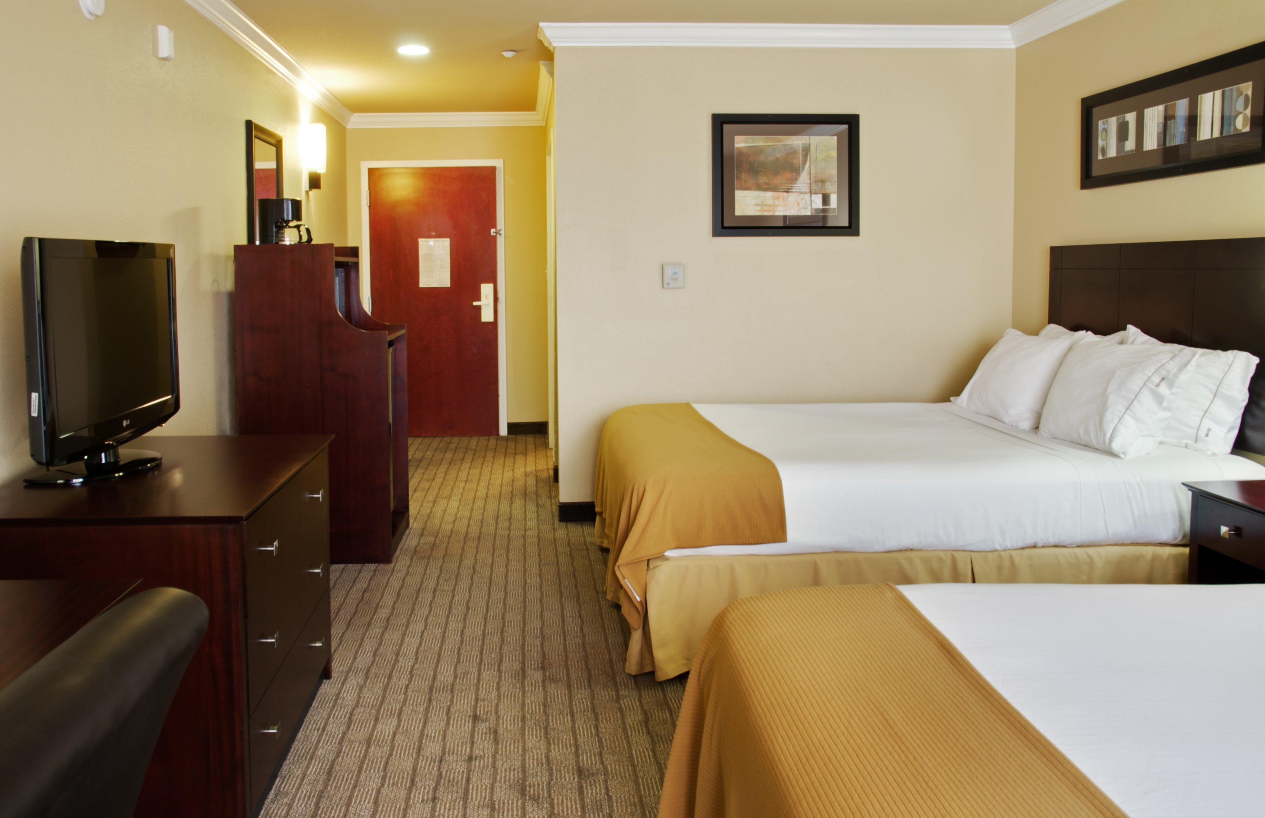 Holiday Inn Express Hotel And Suites Natchitoches By Ihg Shamard Heights Exterior foto