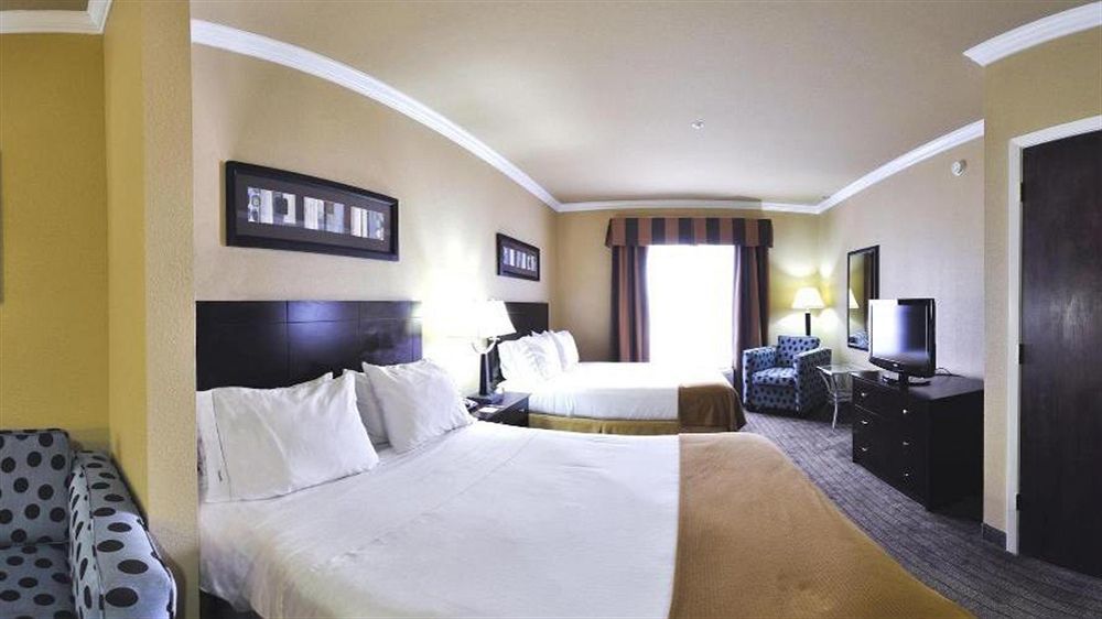 Holiday Inn Express Hotel And Suites Natchitoches By Ihg Shamard Heights Exterior foto